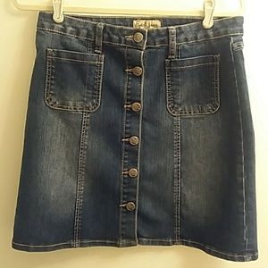 Short Front Button Front Pocket Denim Skirt